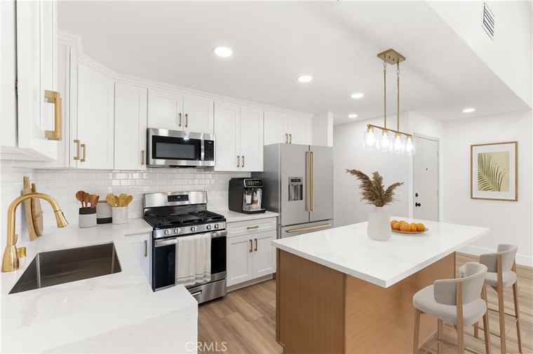 Photo of 87 Tennessee St Unit C Redlands, CA 92373