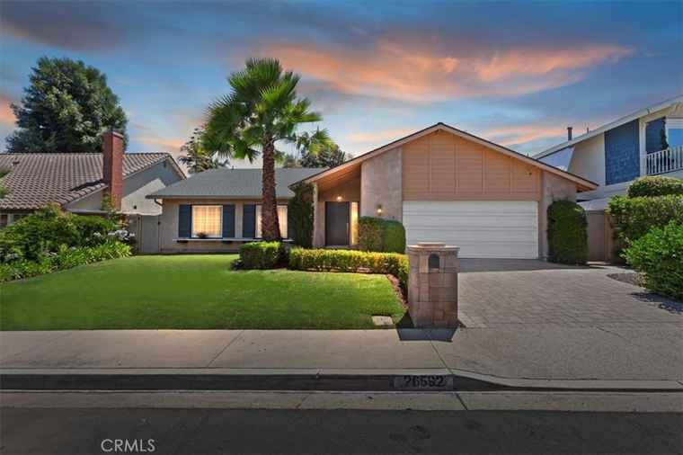 Photo of 26592 Cortina Dr Mission Viejo, CA 92691