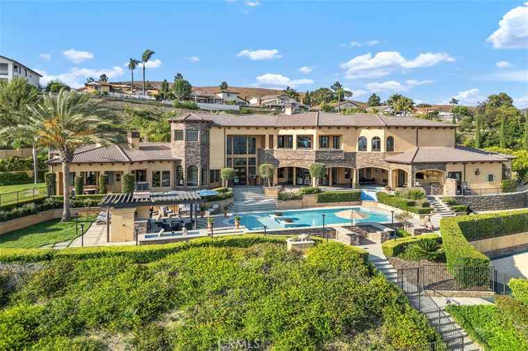 Photo of 20303 Fairmont Blvd Yorba Linda, CA 92886
