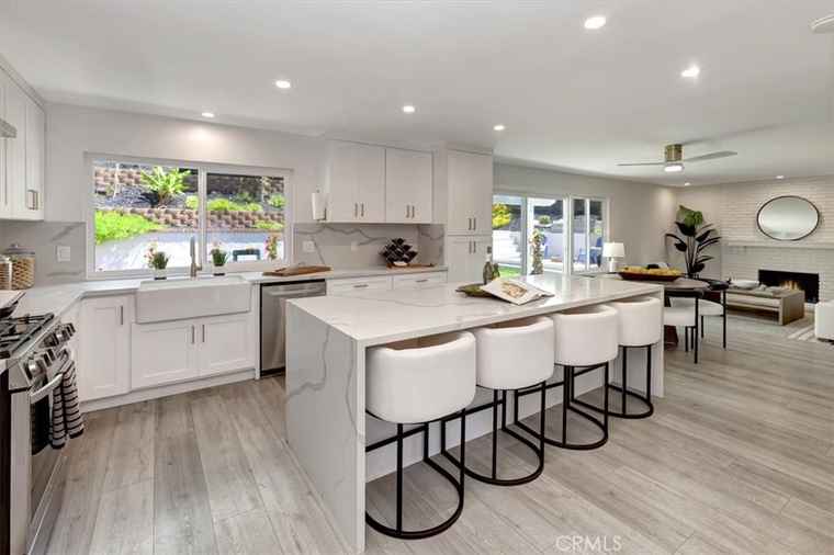 Photo of 23772 Singapore St Mission Viejo, CA 92691