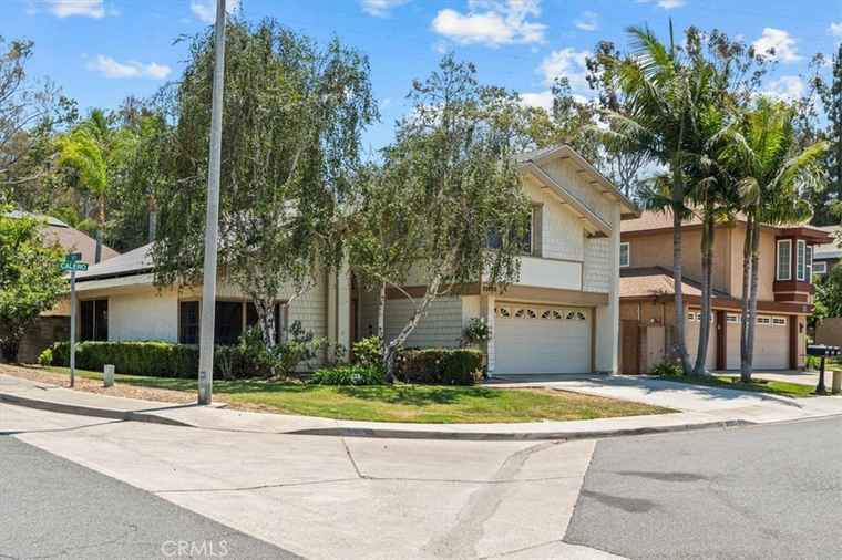 Photo of 25252 Calero Ave Laguna Hills, CA 92653
