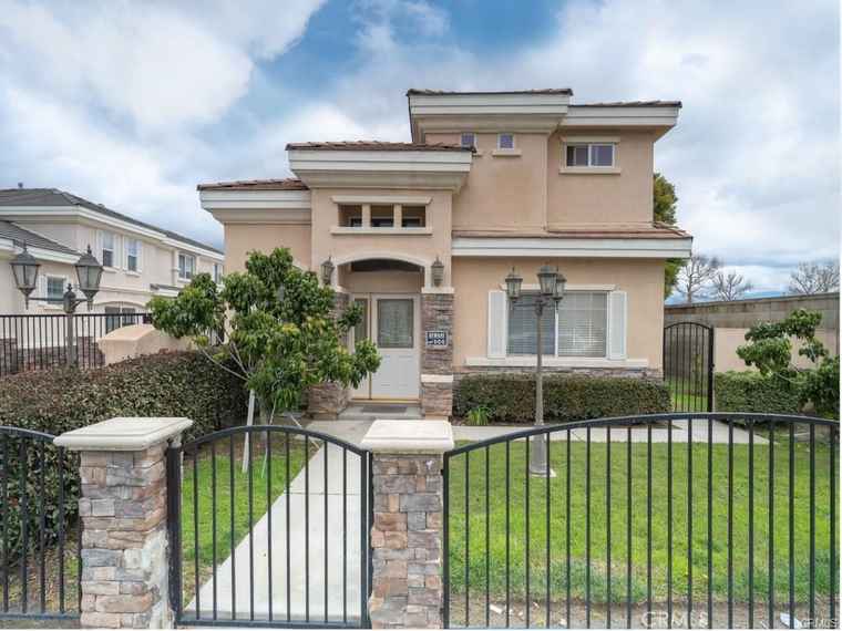 Photo of 9729 Cortada St El Monte, CA 91733