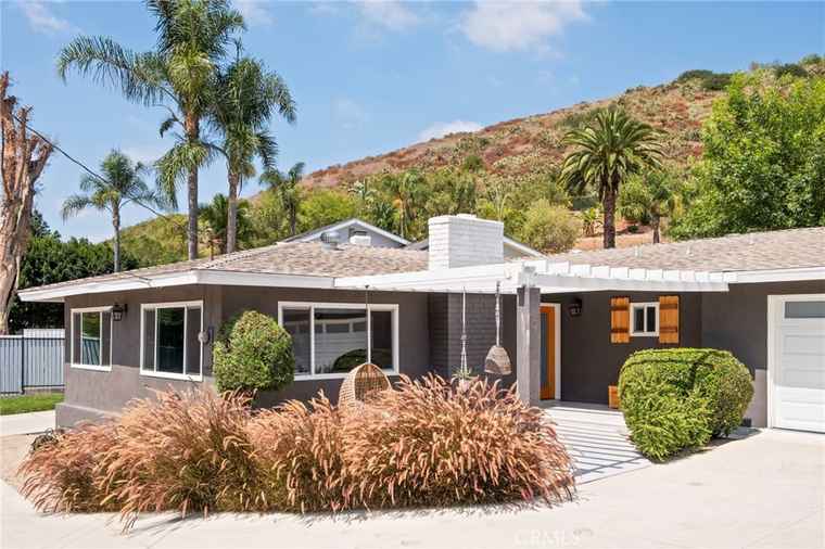 Photo of 10282 Crawford Canyon Rd North Tustin, CA 92705