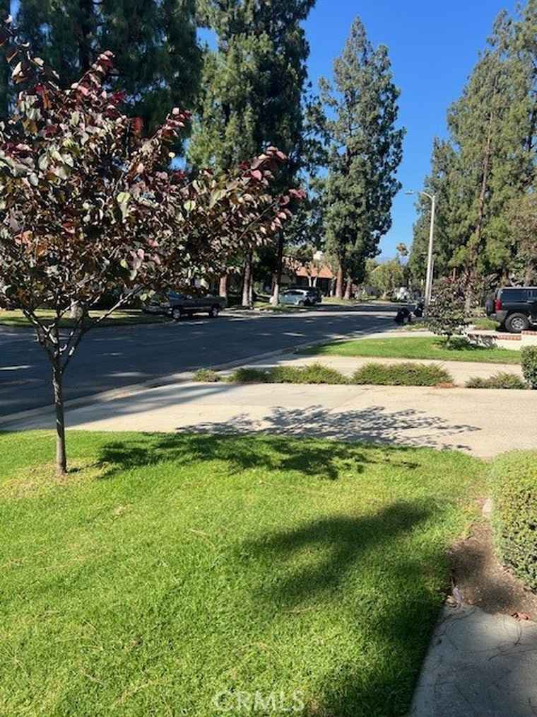 Photo of 404 W Via Vaquero San Dimas, CA 91773