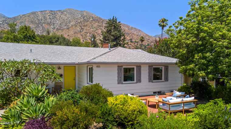 Photo of 455 E Laurel Ave Sierra Madre, CA 91024