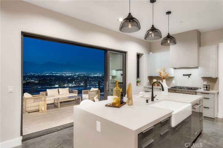 Photo of 2380 Scenic Ridge Dr Chino Hills, CA 91709