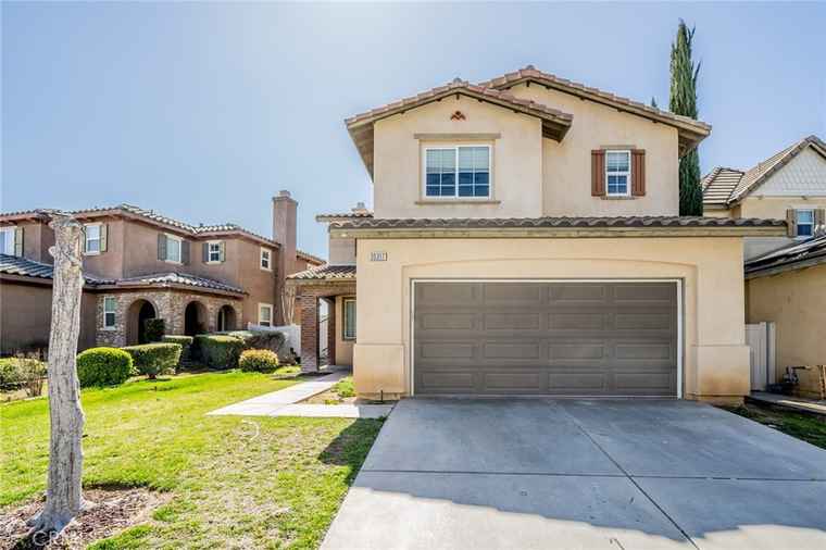Photo of 35317 Trevino Trl Beaumont, CA 92223