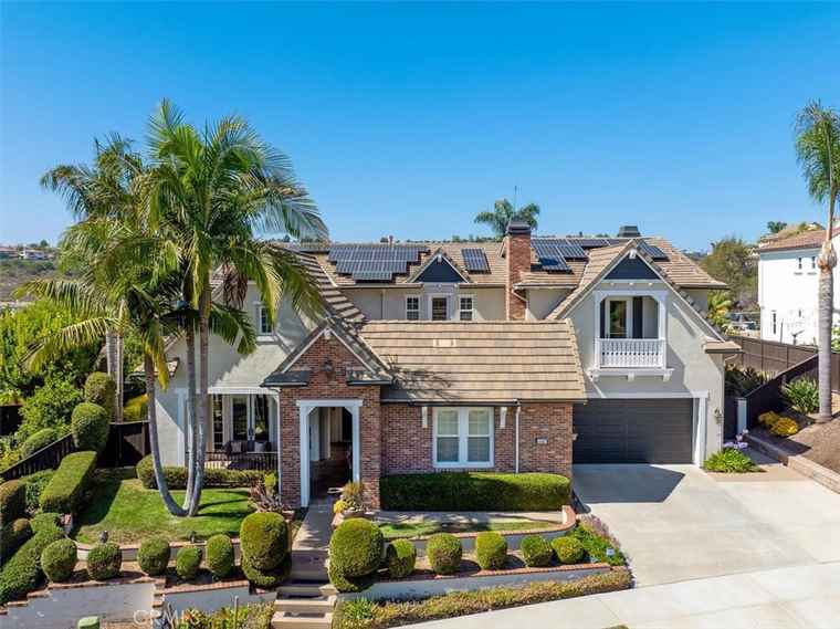 Photo of 2453 Lapis Rd Carlsbad, CA 92009