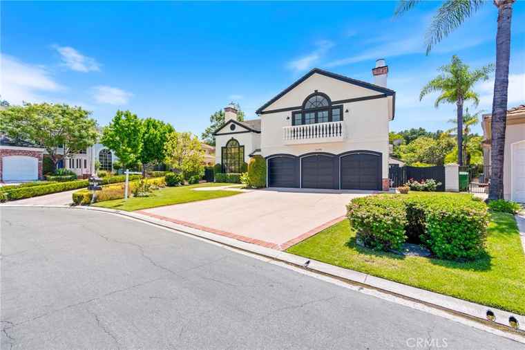 Photo of 20 Meadow Wood Dr Coto de Caza, CA 92679