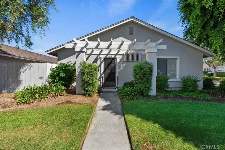 Photo of 2318 Blackfoot Ave Placentia, CA 92870