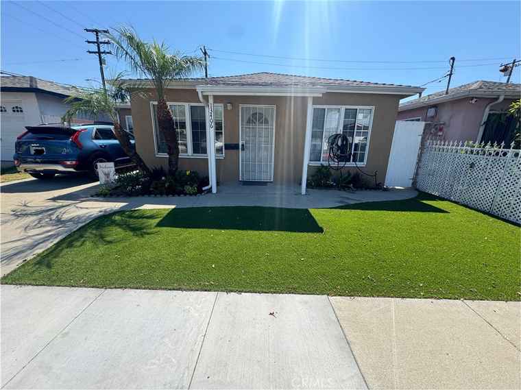 Photo of 13406 Earnshaw Ave Downey, CA 90242
