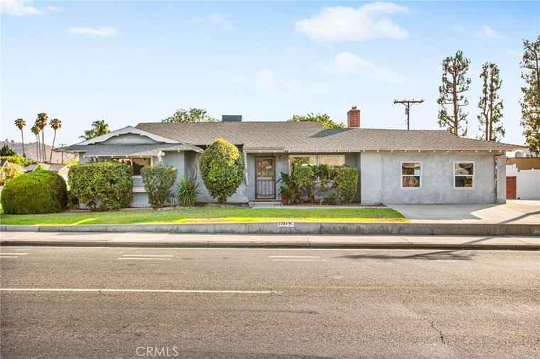 Photo of 3704 La Sierra Ave Riverside, CA 92505