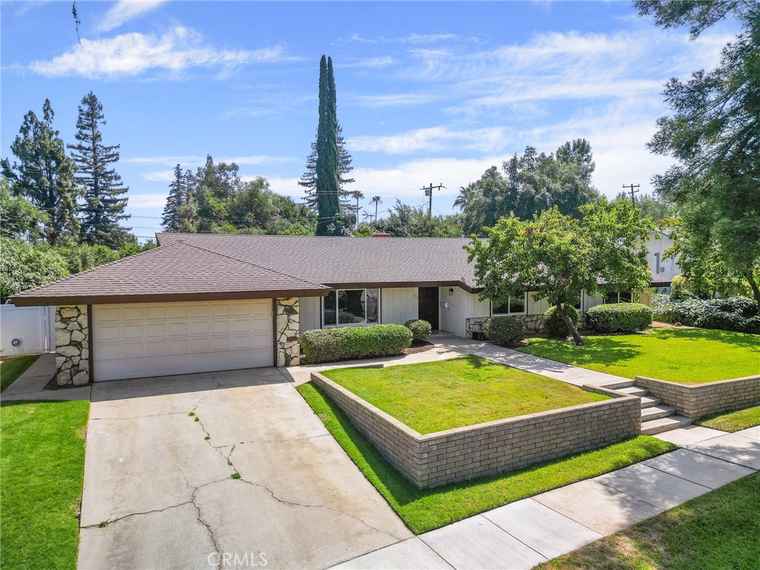 Photo of 375 Franklin Ave Redlands, CA 92373