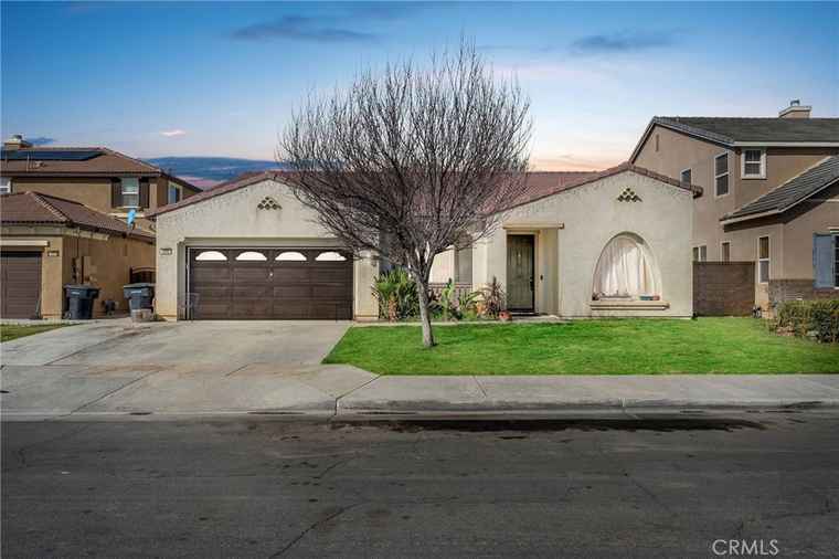 Photo of 1606 Hendy Woods Cir Perris, CA 92571