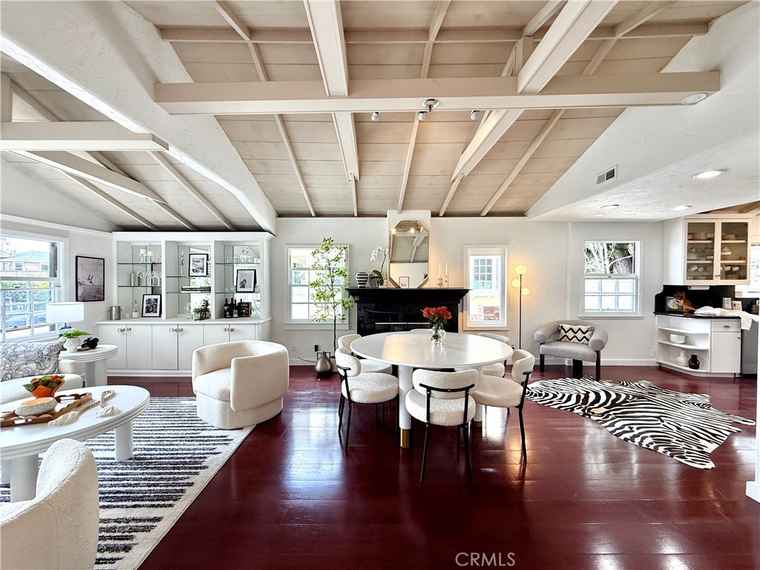 Photo of 1056 Glenneyre St Laguna Beach, CA 92651