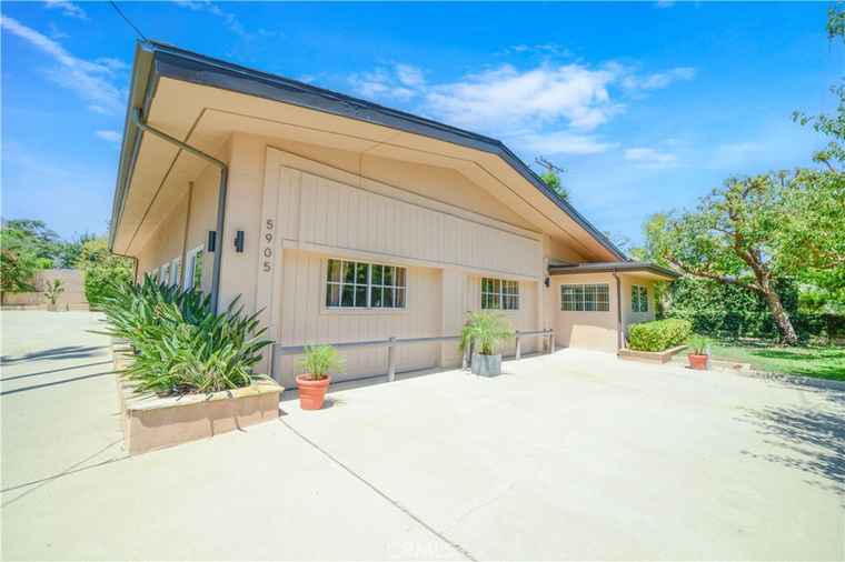 Photo of 5905 Old Wheeler Rd La Verne, CA 91750