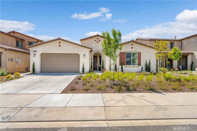 Photo of 5806 Dragonfly St Banning, CA 92220