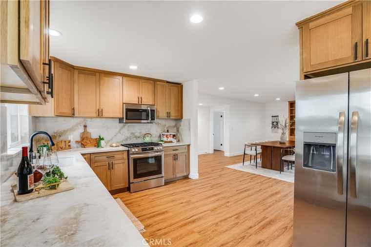 Photo of 501 Crestvale Dr Sierra Madre, CA 91024
