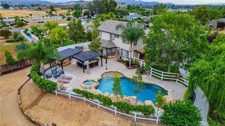 Photo of 32811 Wesley St Wildomar, CA 92595
