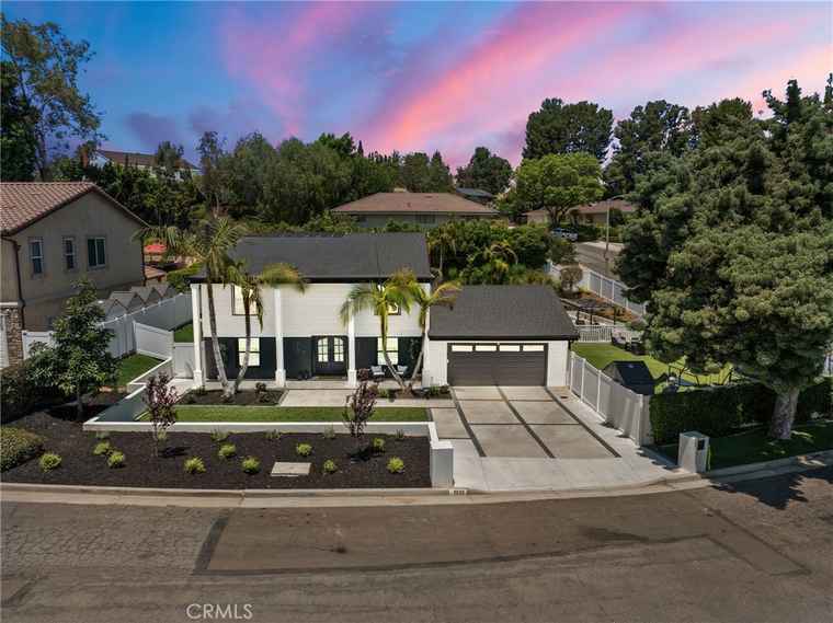Photo of 1925 Brentwood Dr Fullerton, CA 92831
