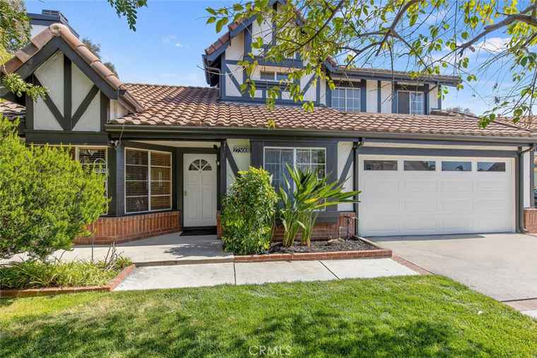 Photo of 27500 Label Ave Canyon Country, CA 91351