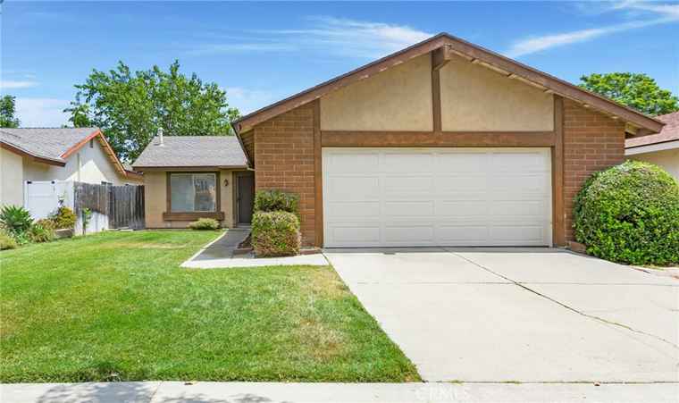 Photo of 14612 Highcrest Cir Irvine, CA 92604