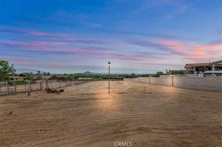 Photo of 4110 Crestview Dr Norco, CA 92860