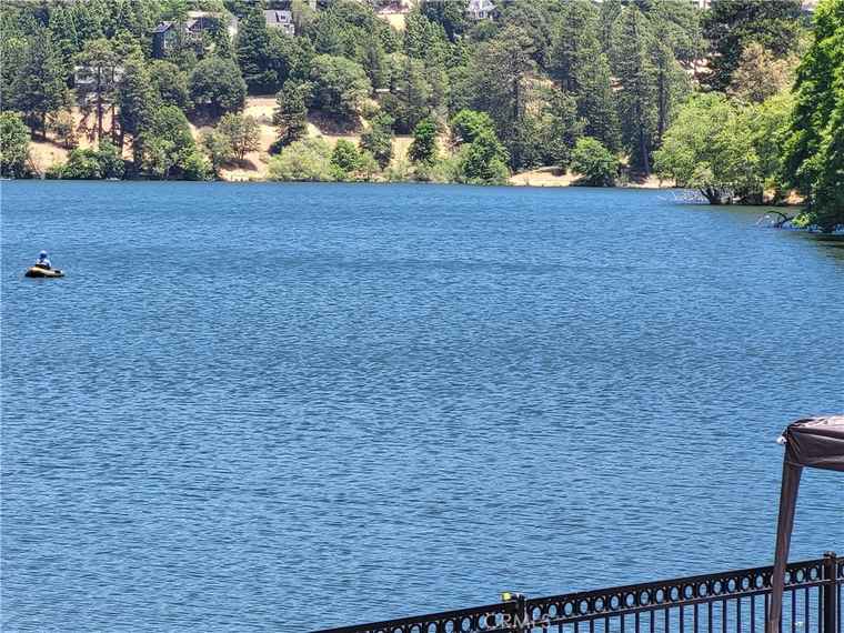 Photo of 24743 Edelweiss Dr Crestline, CA 92325