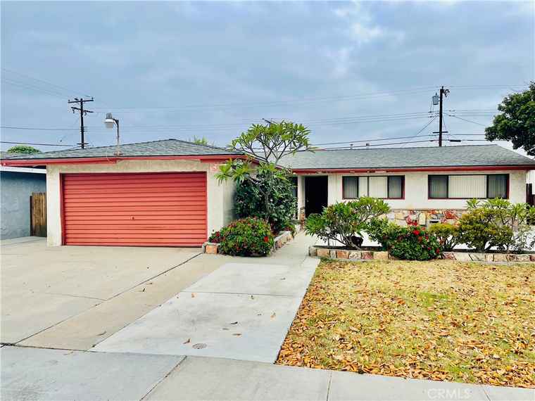 Photo of 5809 Los Alamos St Buena Park, CA 90620