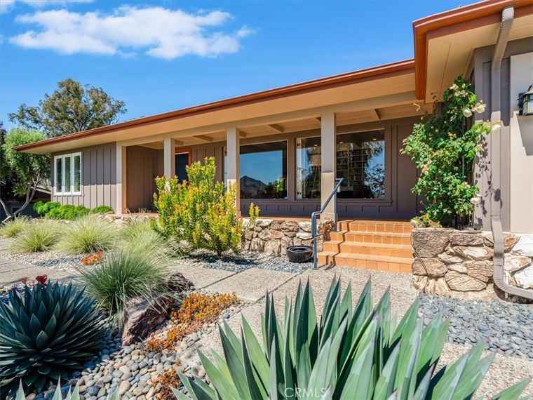 Photo of 2036 Skylark Ln San Luis Obispo, CA 93401