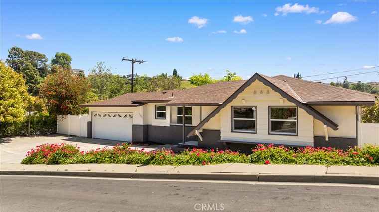 Photo of 1822 Verde Vista Dr Monterey Park, CA 91754