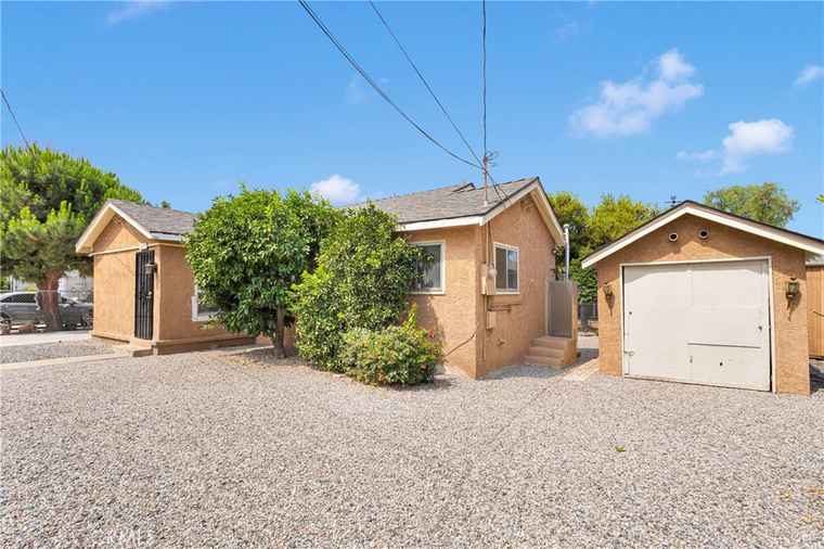 Photo of 1317 Clay St Redlands, CA 92374