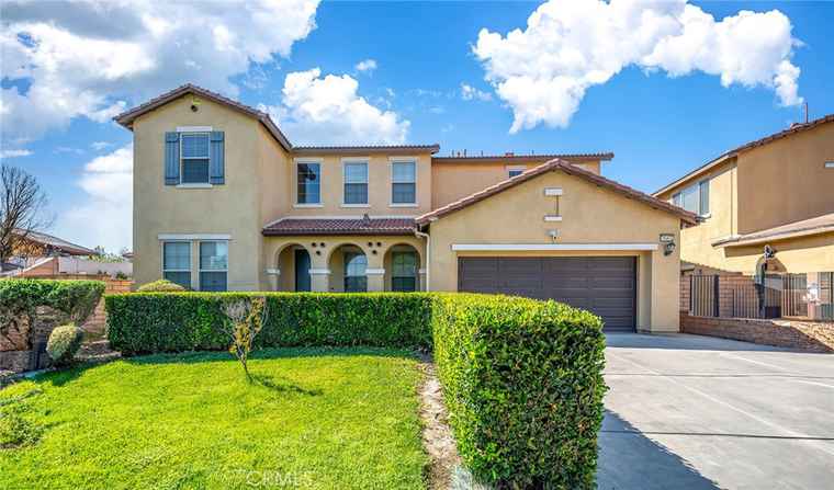 Photo of 5687 Berryhill Dr Eastvale, CA 92880