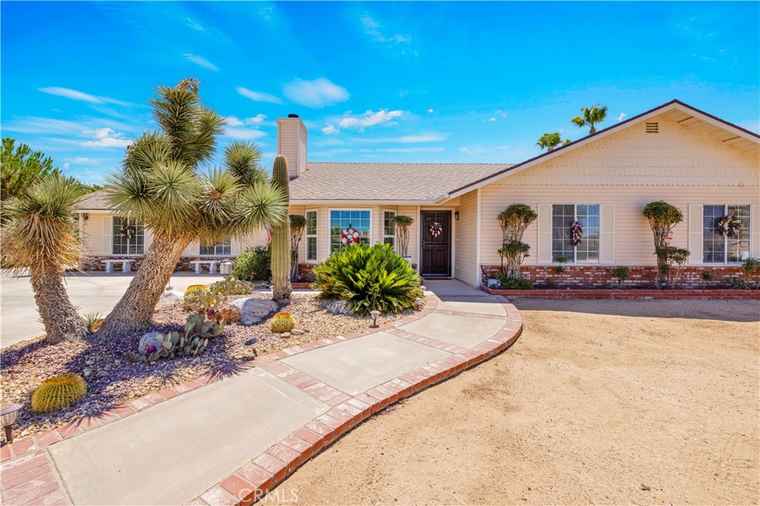 Photo of 57933 Juarez Dr Yucca Valley, CA 92284