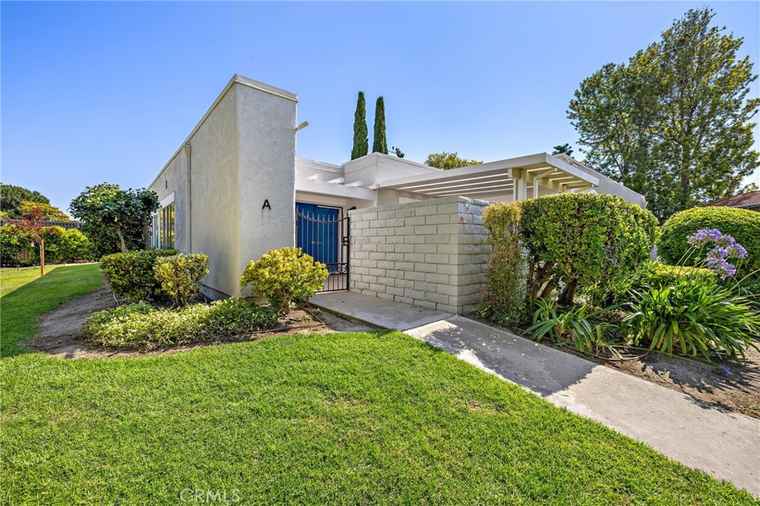Photo of 2133 Via Puerta Unit A Laguna Woods, CA 92637
