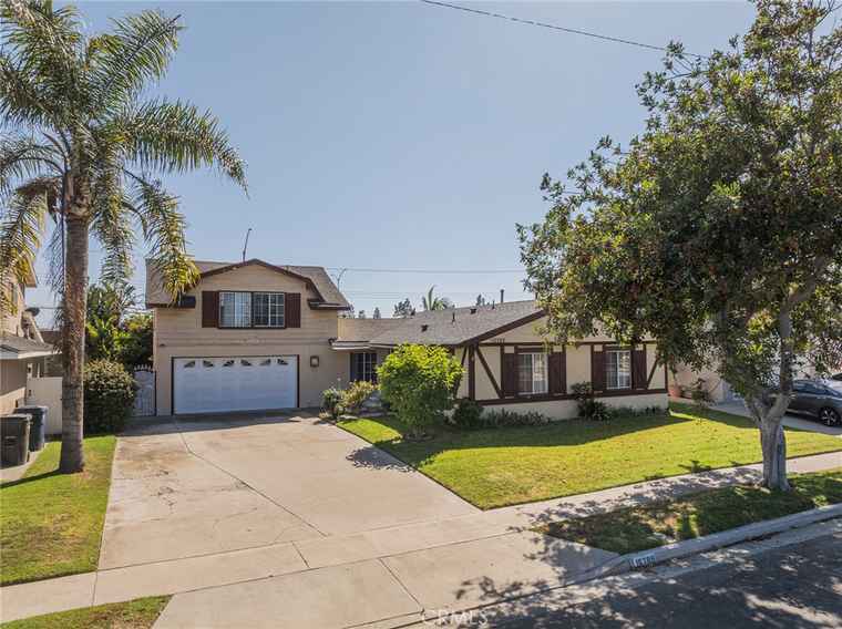 Photo of 16789 Daisy Ave Fountain Valley, CA 92708