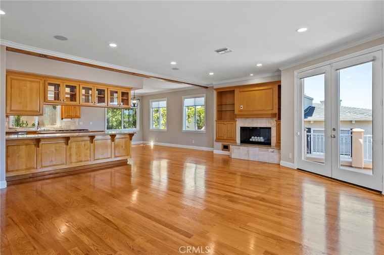Photo of 944 5th St Hermosa Beach, CA 90254