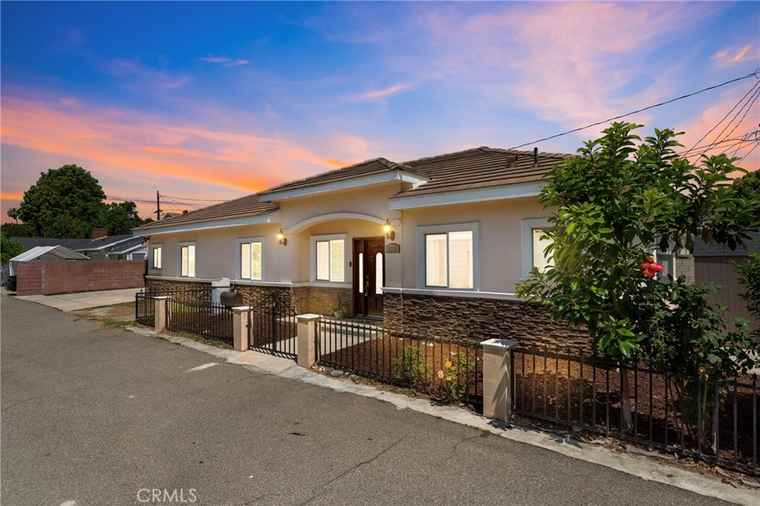 Photo of 6229 Oak Ave Temple City, CA 91780