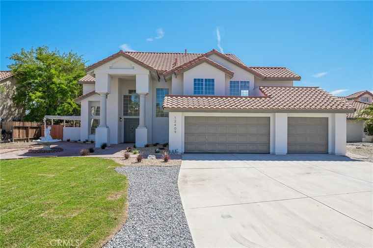Photo of 12409 Pocono Rd Apple Valley, CA 92308