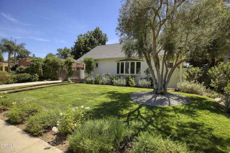 Photo of 512 Eldora Rd Pasadena, CA 91104