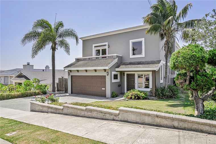 Photo of 1440 8th St Manhattan Beach, CA 90266