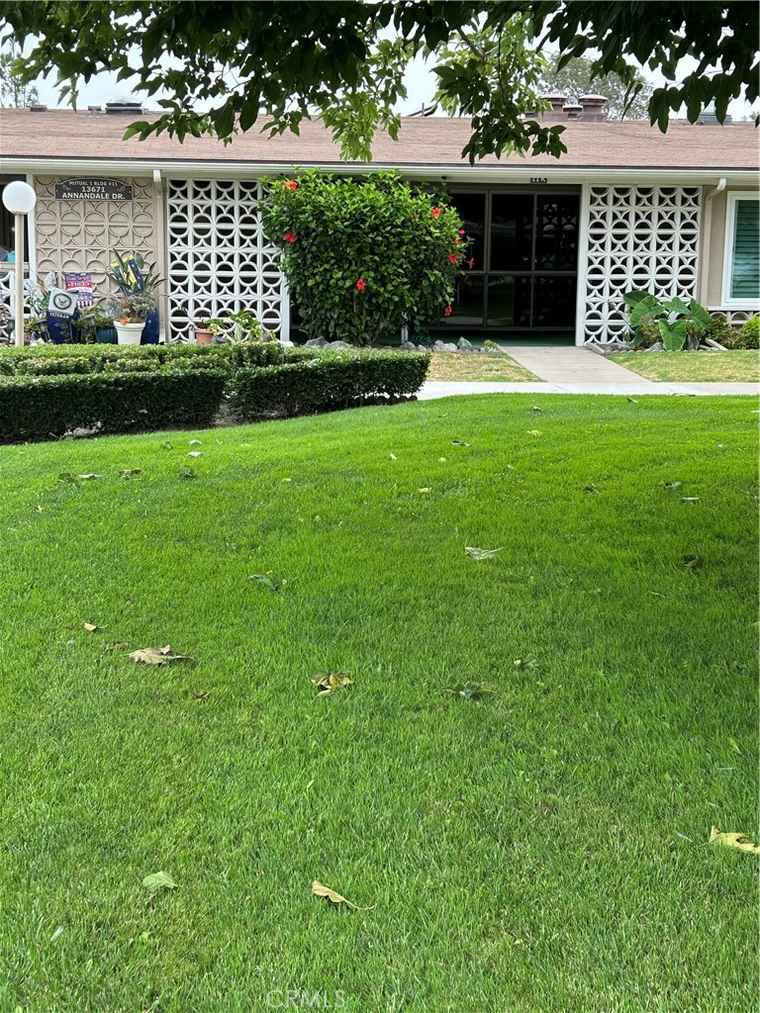 Photo of 13671 Annandale Dr Unit 11K Seal Beach, CA 90740
