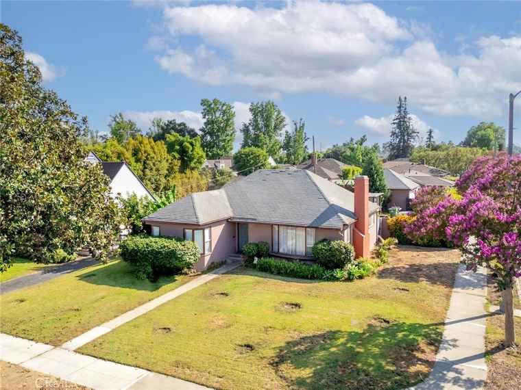 Photo of 1217 N Almansor St Alhambra, CA 91801
