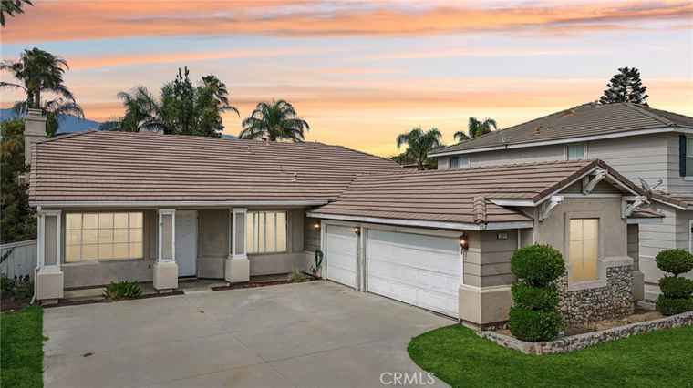 Photo of 12842 Tilden Dr Rancho Cucamonga, CA 91739