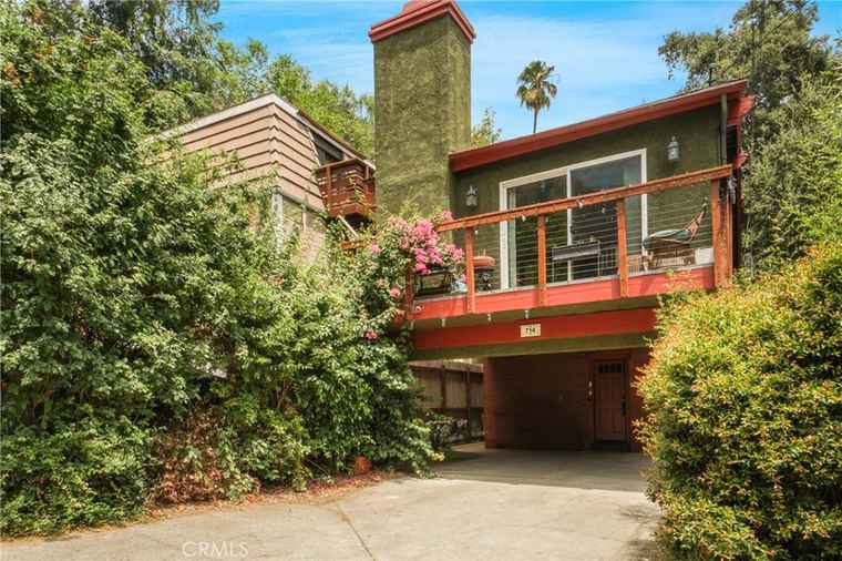 Photo of 714 Brookside Ln Sierra Madre, CA 91024