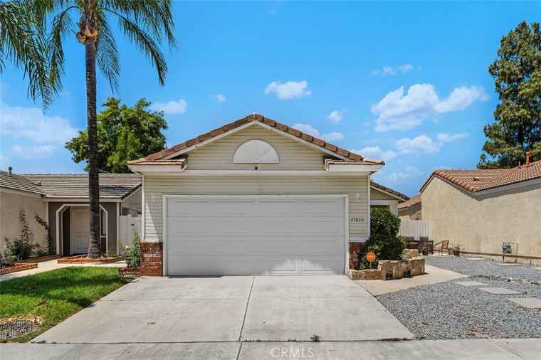 Photo of 27870 Moonridge Dr Menifee, CA 92585