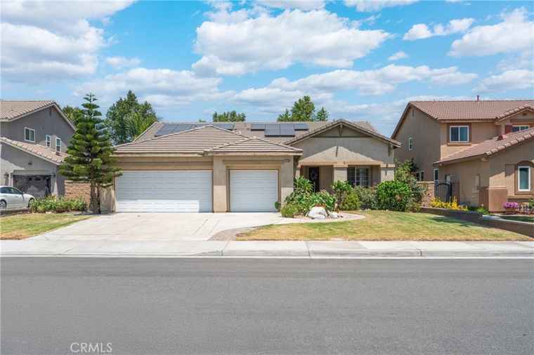 Photo of 5599 Alexandria Ave Eastvale, CA 92880