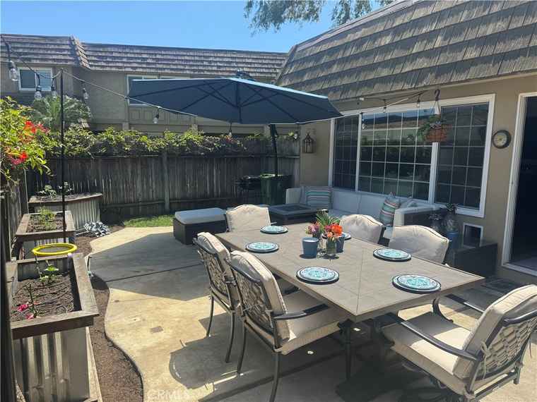 Photo of 10270 Durango River Ct Fountain Valley, CA 92708