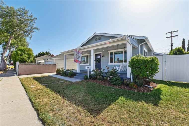 Photo of 11925 Doty Ave Hawthorne, CA 90250