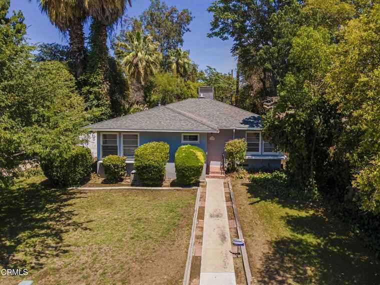 Photo of 1730 Olive St Bakersfield, CA 93301